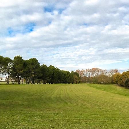 Bed and Breakfast Golf Club D'Юзес Экстерьер фото