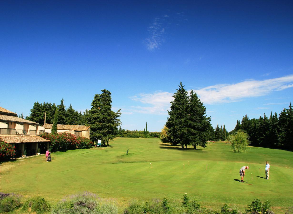 Bed and Breakfast Golf Club D'Юзес Экстерьер фото